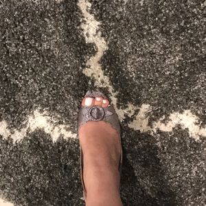 Anne Klein slingback pumps